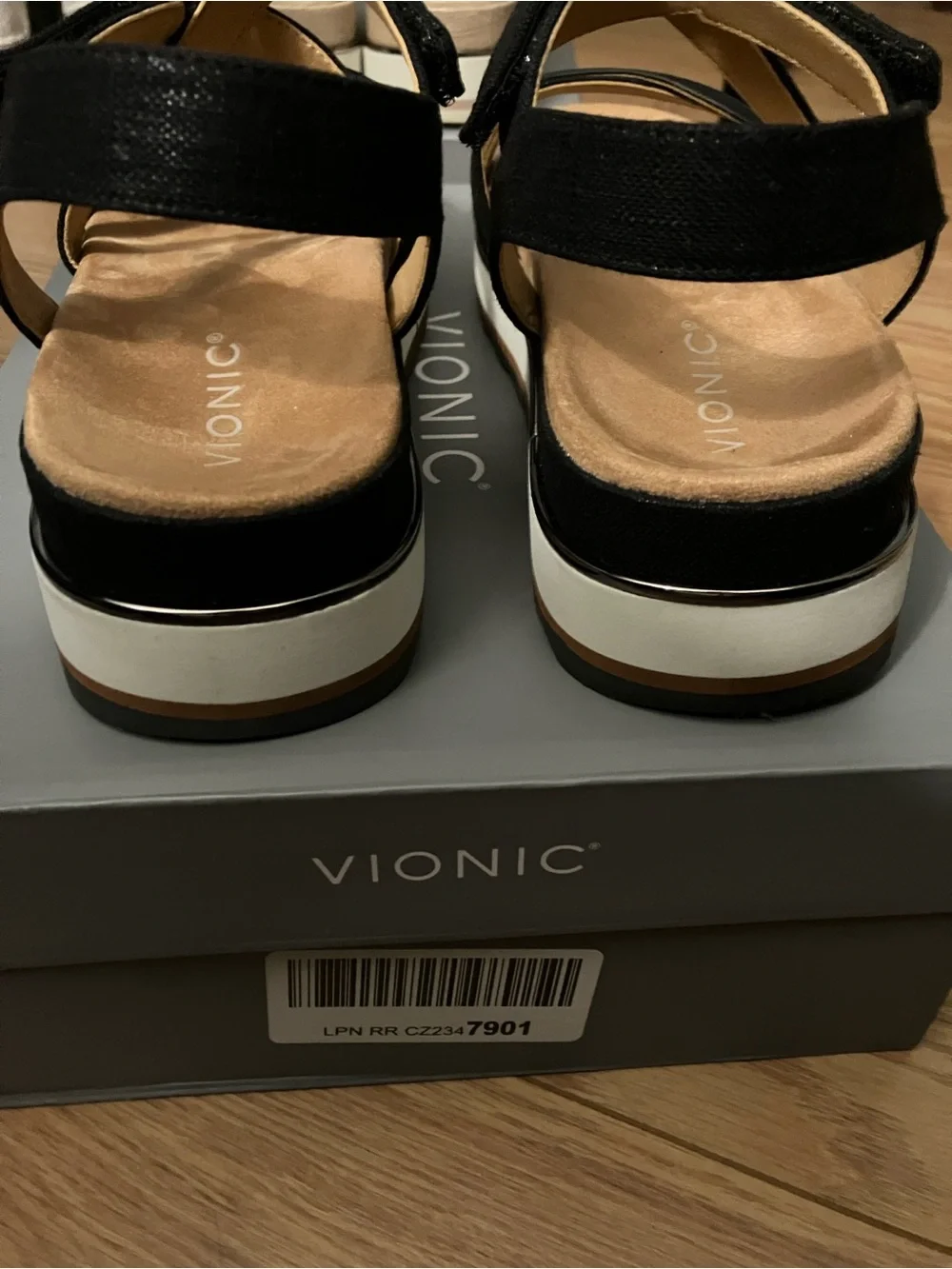 Vionic Black Leather Strappy Slingback Sandals Sz 10